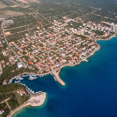 Maslina -beach