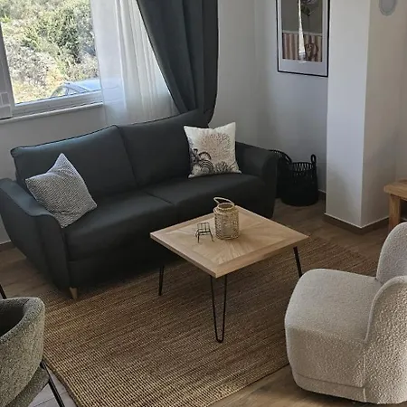 Maslina -beach Appartement Mandre