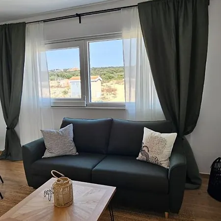 Maslina -beach Mandre